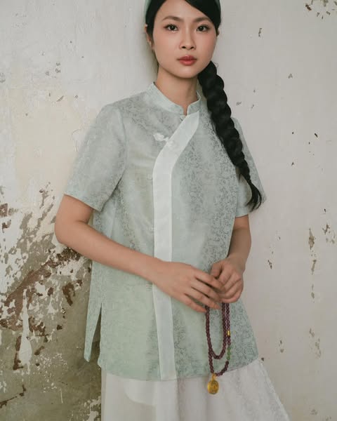 Lunar Jade Blouse - Mint HP02