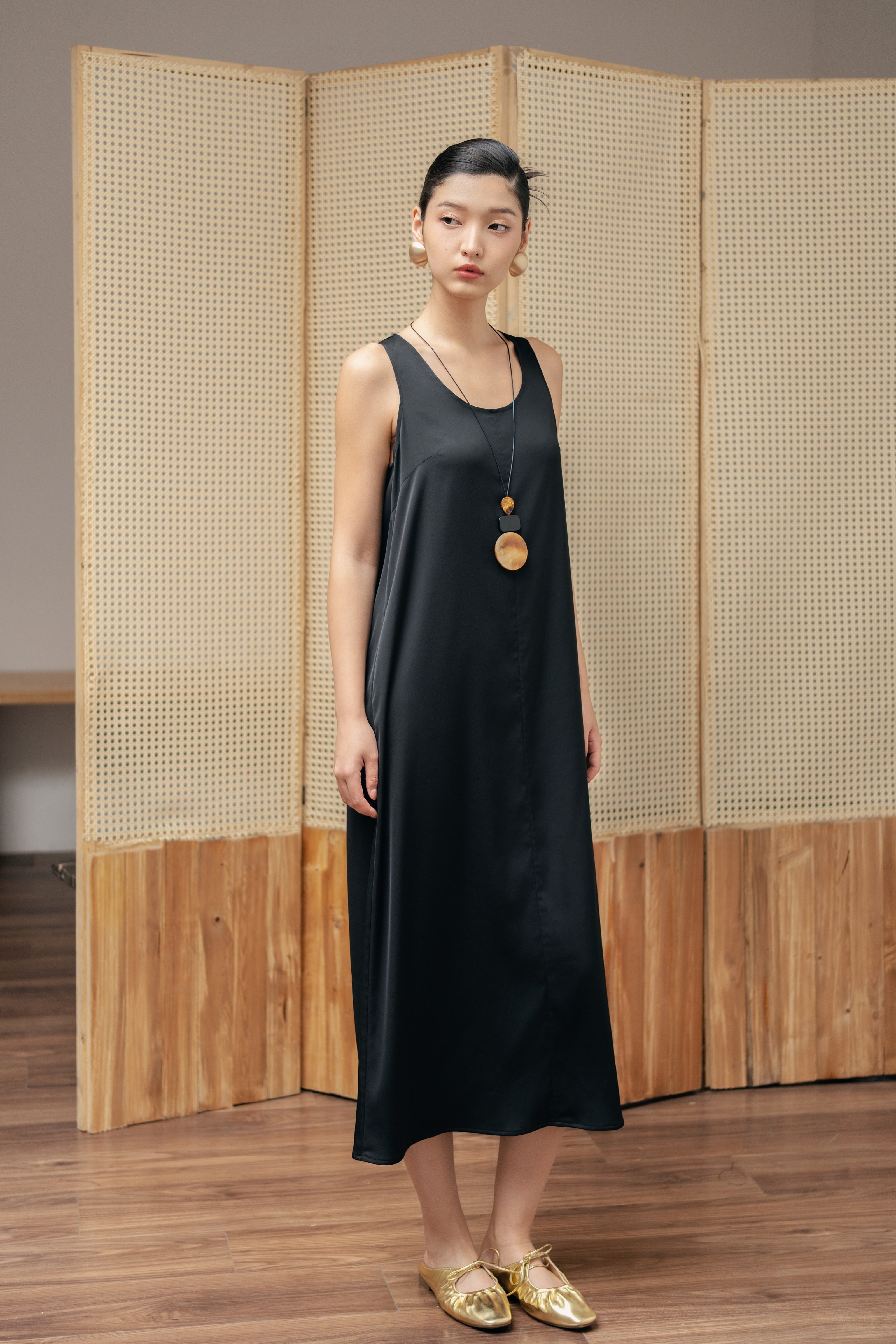 Minimalist Silk Tank Midi Dress - Multi color HP61