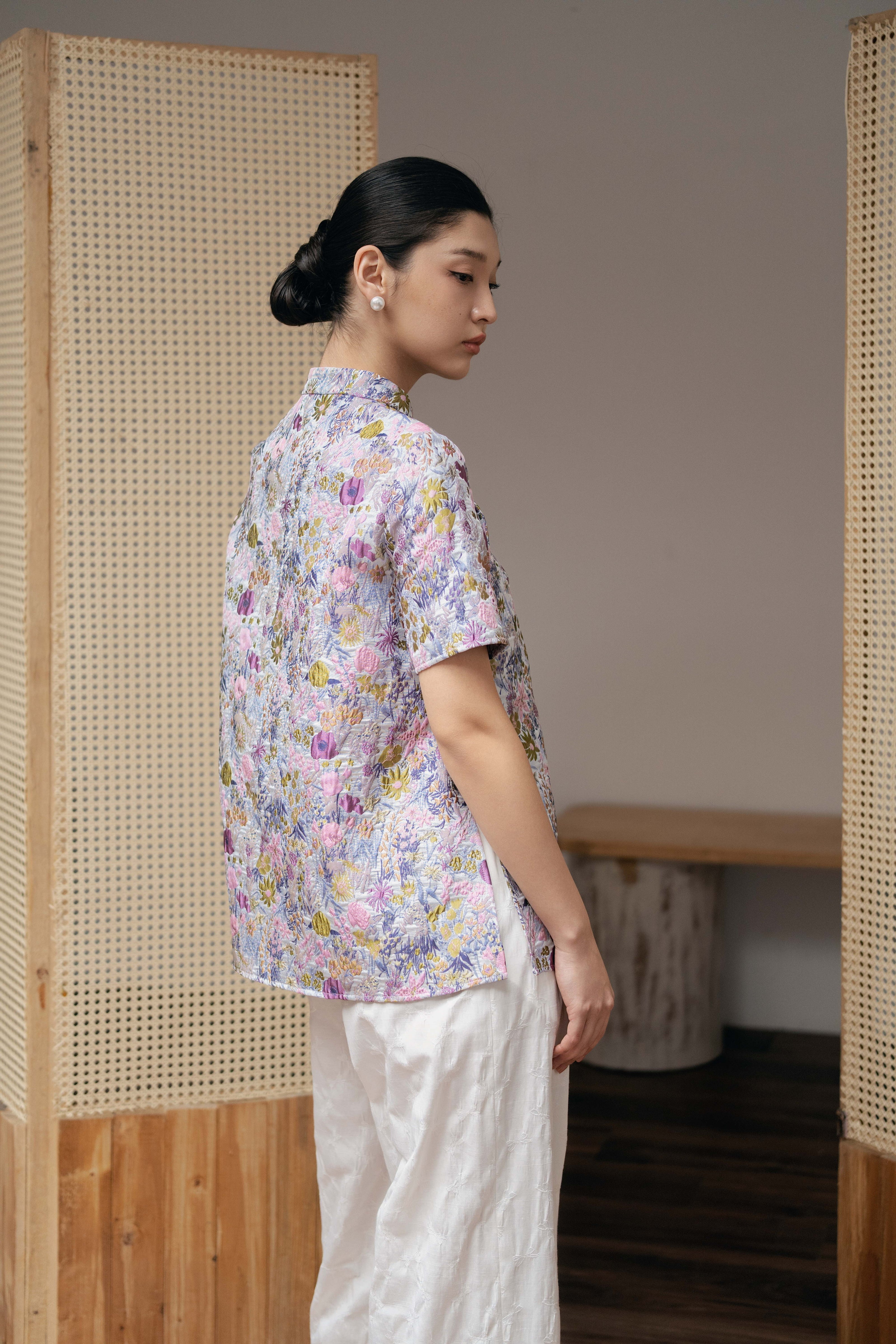 Meadow Bloom Mandarin Blouse - HP35